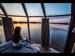 Peace Quiet Hotel in Jokkmokk Sweden - luxury suite with lake view for 2, Jokkmokk